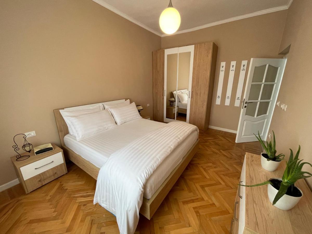 Joni & Joy Center Apartment Berat Dış mekan fotoğraf