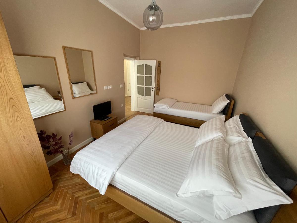 Joni & Joy Center Apartment Berat Dış mekan fotoğraf